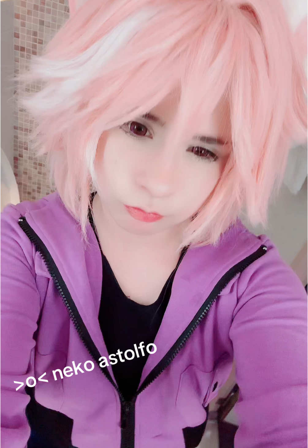 Hehehe! ~ new cat tail #cosplay #femboy #astolfo #anime #cosplay #femboycosplay 