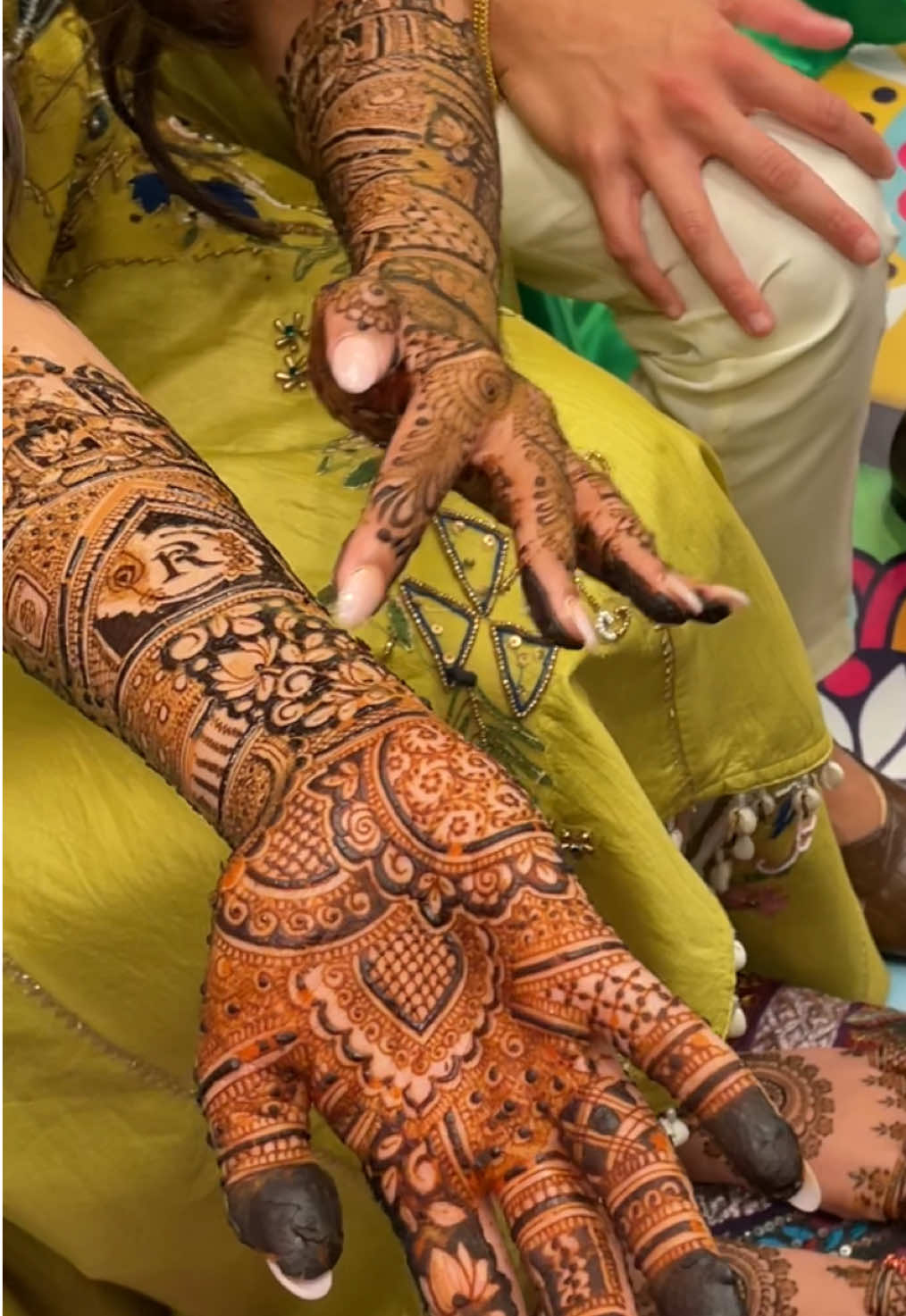 a little mehndi night vlog 🌴 #mehndinight #mehndidesign #mehndidance #indianwedding #desiwedding #mehndioutfits #mehndiart #mehndidesign #henna #hennanight #mehndilove #mehndilover #indian #indiantiktok #desi #desitiktok #brown #browngirl #browntiktok #gujju  #gujjugirl  #indianweddings #desiweddings #brownwedding #brownweddings #india #destination #destinationwedding #grwm #getreadywithme #getreadywithmemakeup #getreadywithmeroutine #grwmroutine #grwmmakeup  #grwmhair #grwmaesthetic #fyp #relatable #weddingseason #fypシ #fypage #fypシ゚viral 
