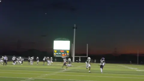 Quentin Gibson is himm @Qfor6ix #edit #edits #editedbyme #football #footballtiktok #highschool #highschoolfootball #quentingibson#northcrowleyhighschool 