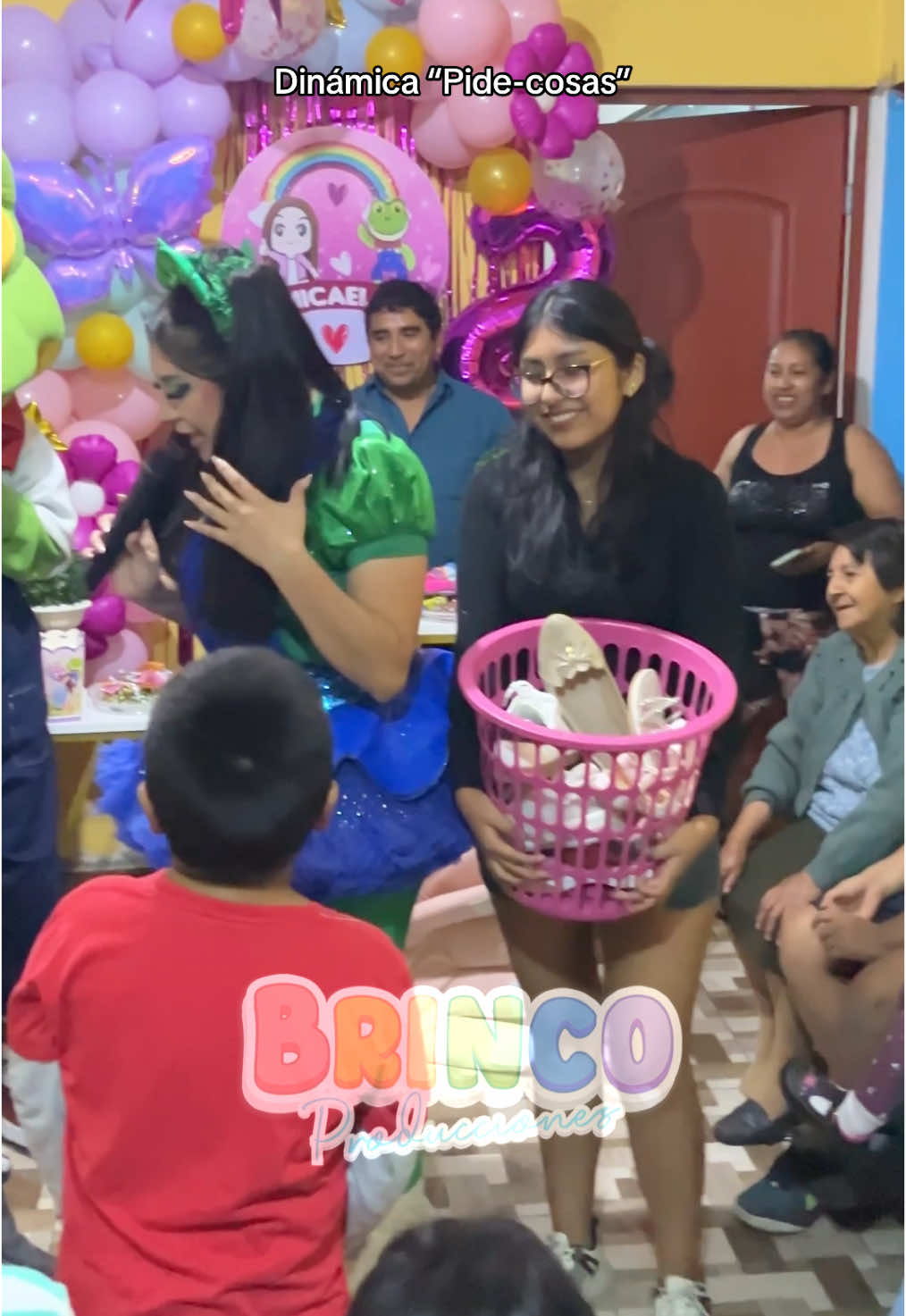 Dinámica Pide Cosas 🎉🤣 #brincoproducciones #animadorabrinco #rhenne #fyp #viral #fiesta #comedia #cumpleañosfeliz 