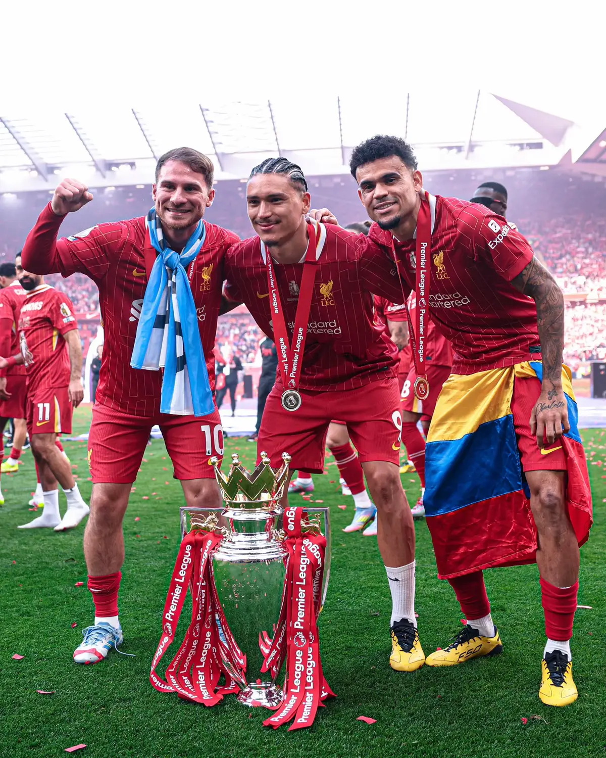 Lucho Díaz, Alexis Mac Allister, Darwin Núñez y Alisson Becker son campeones con el Liverpool 🏆 #PremierLeague #colombia #argentina #brasil #uruguay 