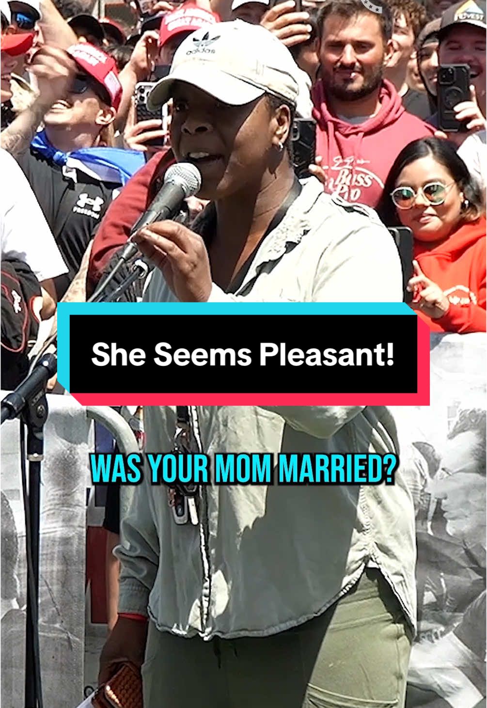 She seems pleasant! #charliekirk #fyp #trending 
