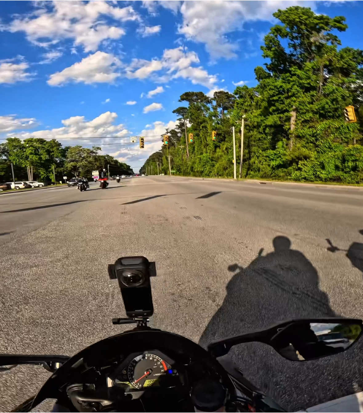 Not a fan of the activities that go on during Bikeweek in Myrtle Beach but I do appreciate checking out some nice motorcycles. @Takeflytgirl 