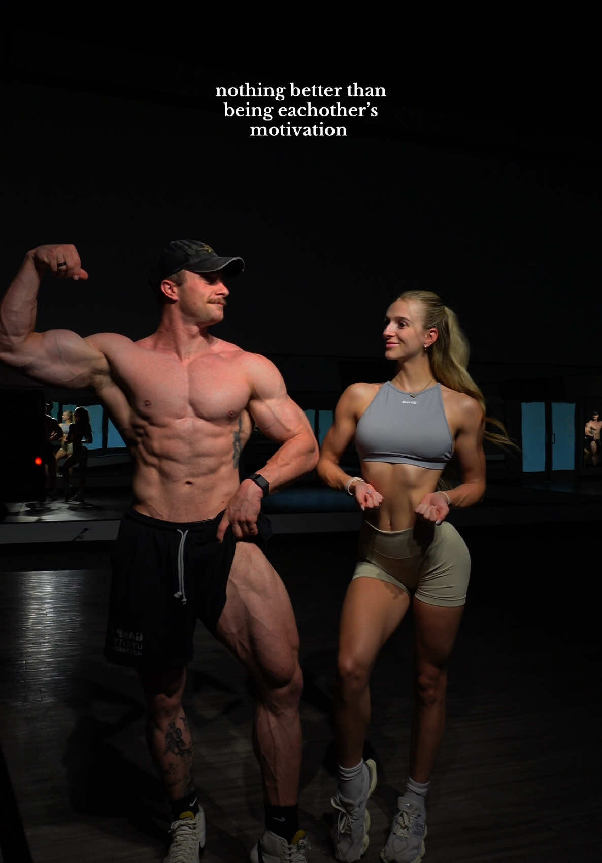 your favorite gym couple 🫶🏻 #fyp #gymcouple #gymcrush #Love #weightlifting #bodybuilding @DFYNE 