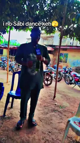 I can dance oo 🥱🥱🥱🥱