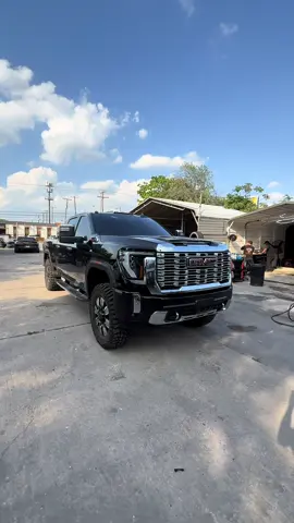 2024 Denali on leveling kit 🔥