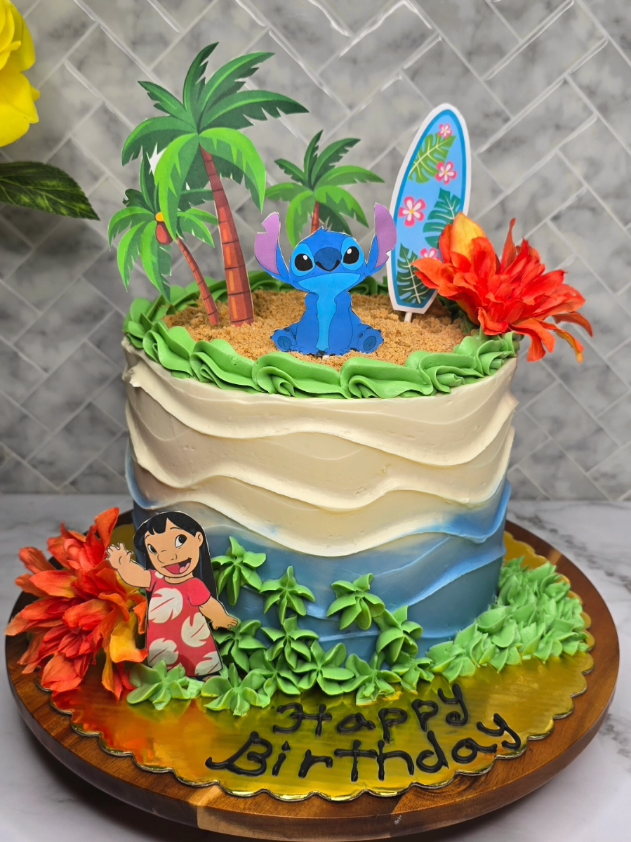 Lilo & Stitch cake 🎂. Omg this is my new fav design. . . #cakedecorator #tiktok #bakers #bakerslife #bakers #cakery #desserts #cakefillings #cakefillings #buttercream #cakedecorating #tiktokchallenge #tiktokcakes #Recipe #liloandstitch #liloandstich 