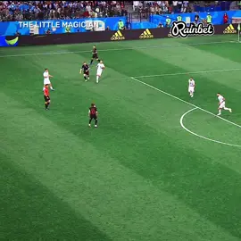The little magician 💫 Luka Modric 😍 #football #Soccer #modric #madrid #fyp 
