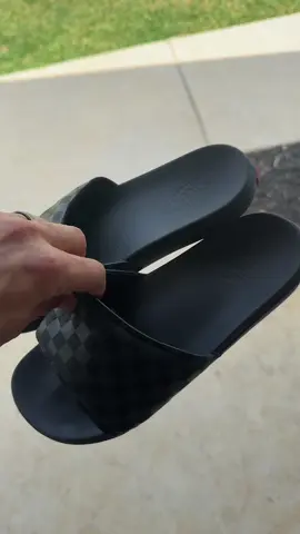 I’ll like my comfort, I’ll be getting another pair in another color #heydudeshoes #slippers #slides #comfort #shoes #casual #style 