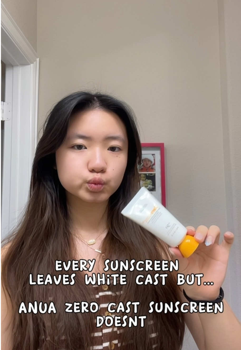 zero white cast sunscreen @anua_global @Anua Store US @anua_influencers @anua_us @anuaofficial.shop @anua_kr #anua #anuasunscreen #anuazerocastsunscreen #zerocast #sunscreen #spf #whitecast #koreansunscreen #kbeauty #koreanskincare #fyp #viral 