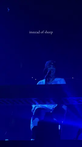 need the full version released NOW @BILLIE EILISH #billieeilish #trueblue #fyp 