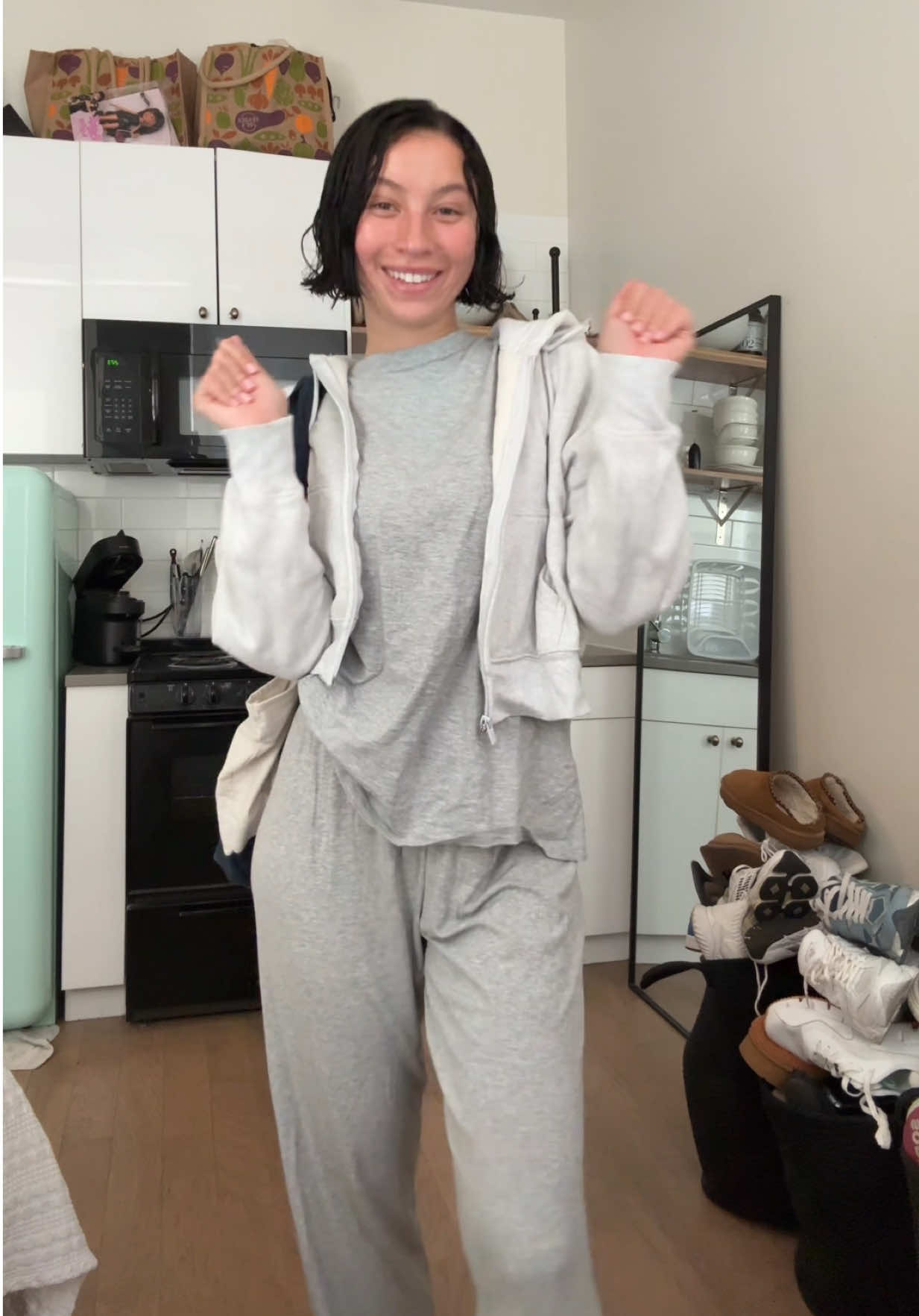 @Primark @Aritzia @Trader Joe's 