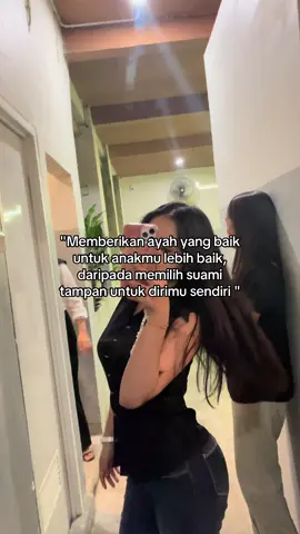 @mas_arii0 