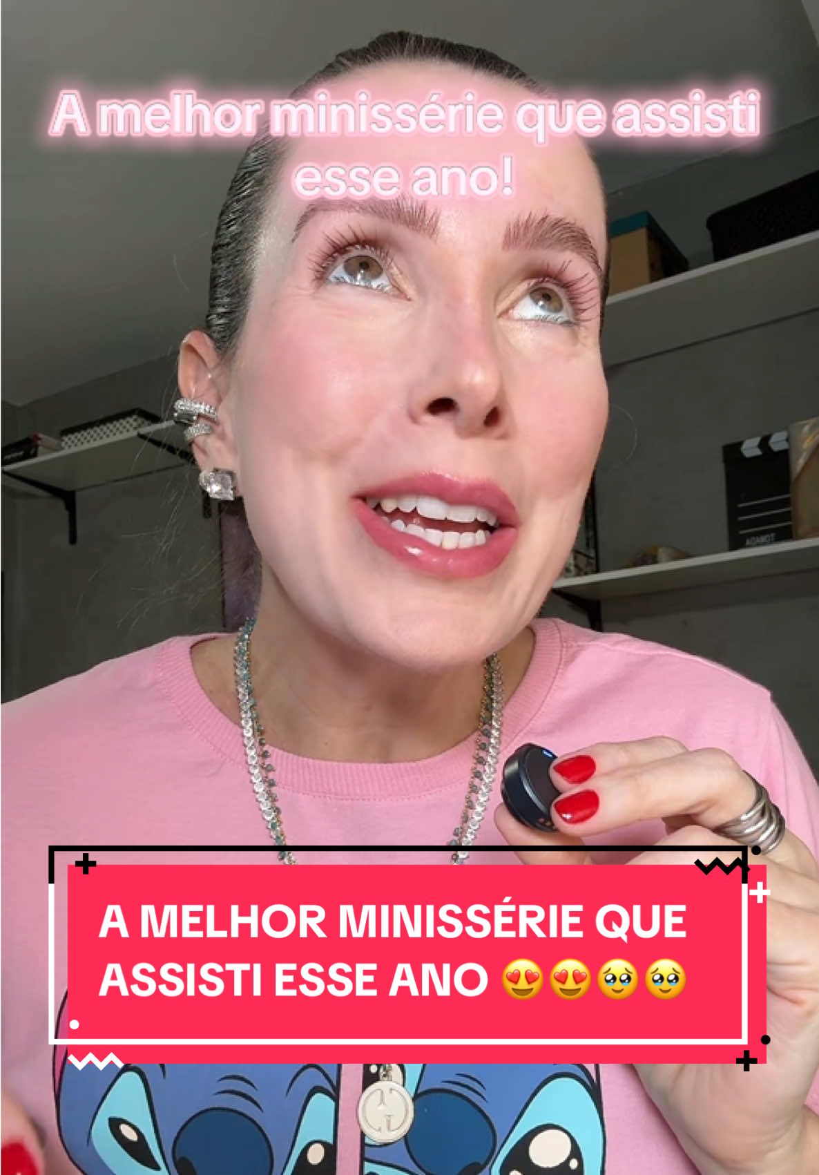 Uma das melhores minisséries de tv que assisti esse ano!!! Imperdível! #minisseries #dicadeserie #dicasdefilmeseseries #adrianacinti #tiktokmefezassistir #series #dicasdeseries  @Dicas de filmes e séries🍿  @Dicas de filmes e séries🍿  @Dicas de filmes e séries🍿 