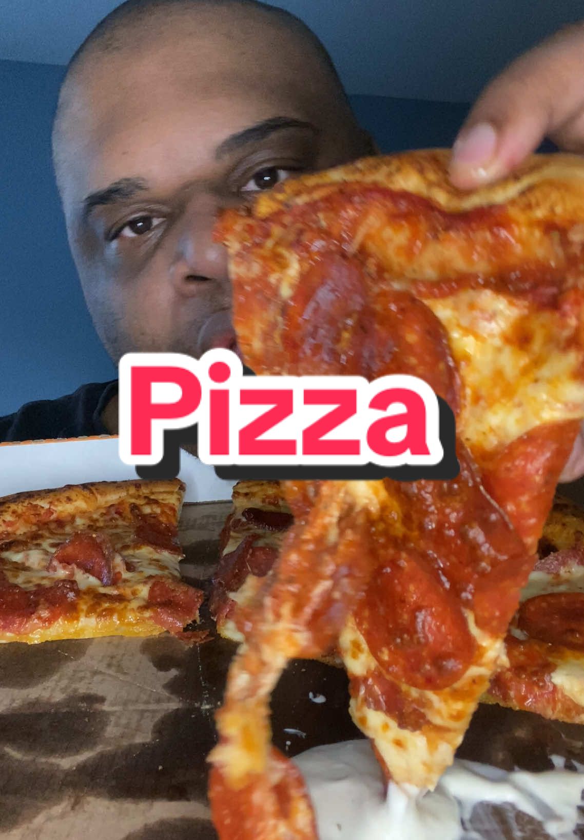 Little Caesar’s Pizza.  #littlecaesars #littlecaesarspizza #pizza #mukbang #mukbangs #asmr #fyp 