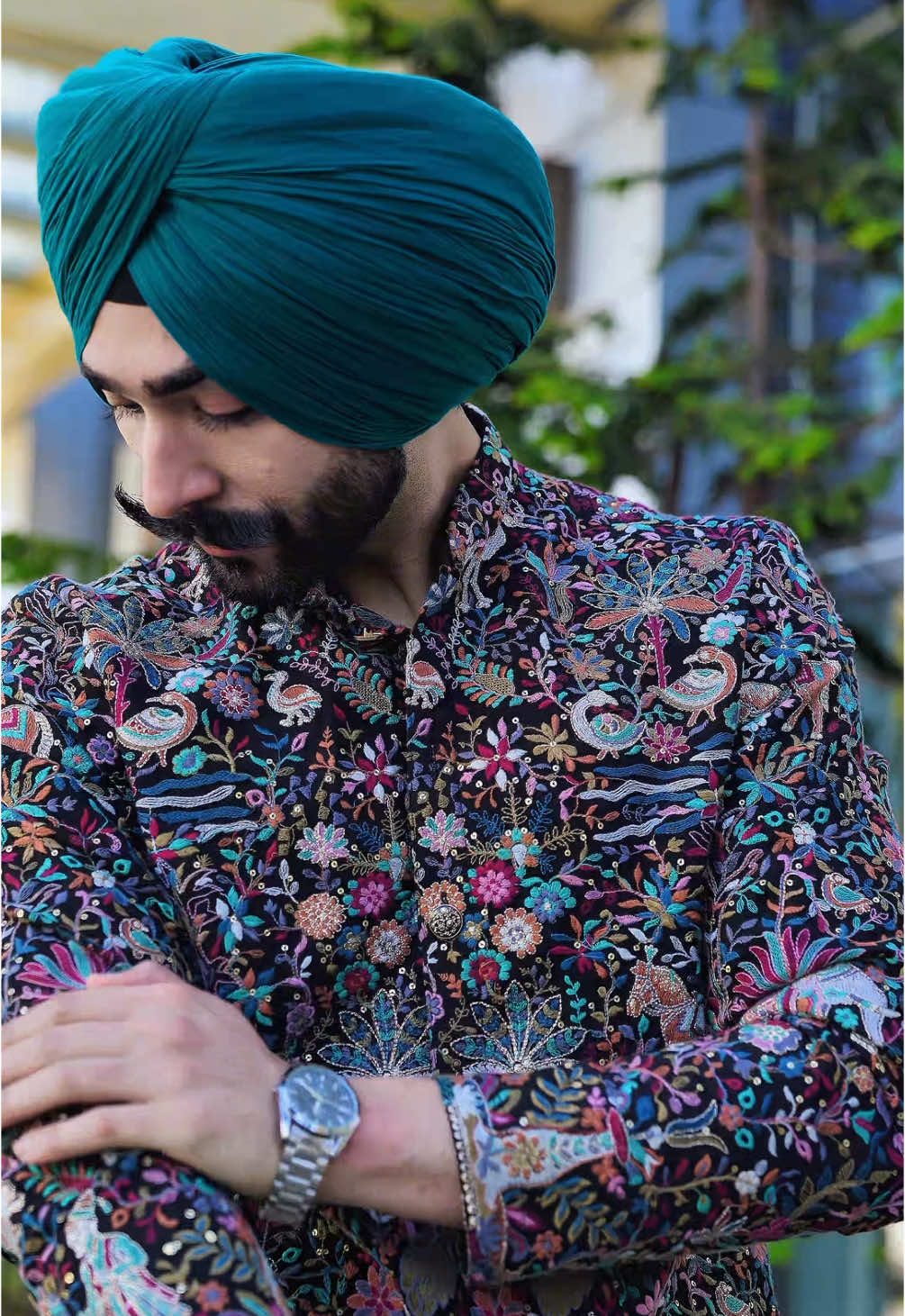 🎥 @shotbymani1  Wardrobe @Urban Studio Menswear  #modelling #weddingwear #groomwear #ethnicwears #menswear #indowestern #kurtapajama #mensfashion #bespoke #mensbespoke #vancouvermodel #vancouverphotographer #surreyphotographer #shotbymani1 #urbanstudio