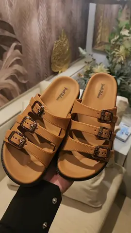 sandal selop gesper #sandaltinggi #sandalwanita #sandalnyaman #sandalempuk 