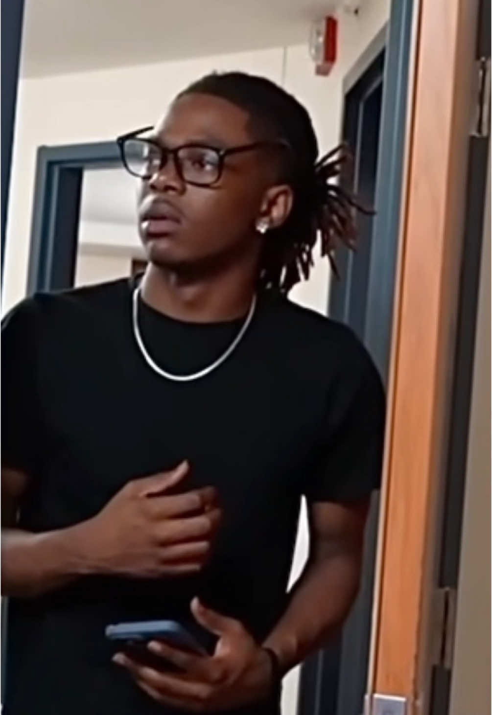 is he 🧱? #ray #agent00 #tota #streameruniversity 