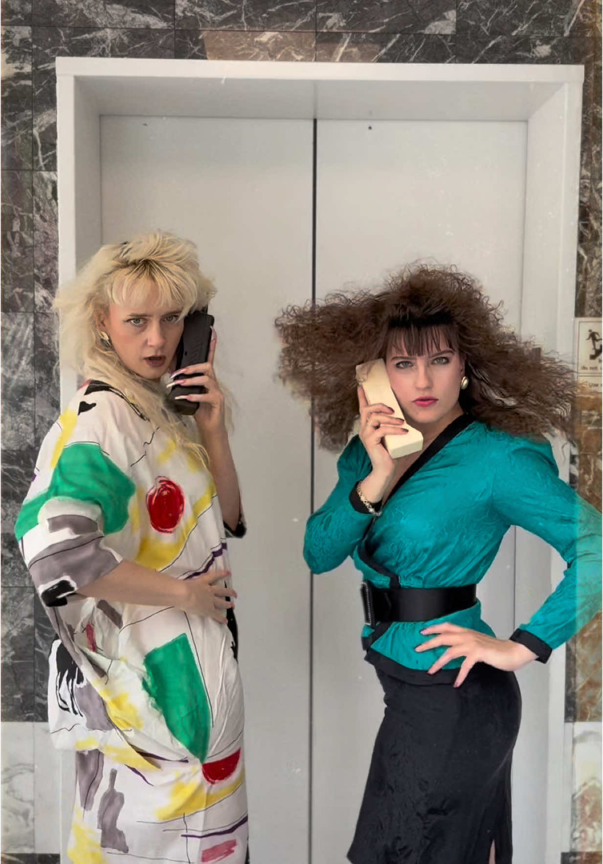 WORKING GIRLS… part 2🌳🏢📞☎️ Me and Andi visited this fabulous 80s office building and wanted to do a part 2 to our video from a few years ago at 60 Wall St!  This is the first time I was asked not to film and to leave a space- I wasn’t aware that there would be an issue but you live and you learn! Though we tried to be as quiet and respectful as possible, the building management didn’t love our vision. So to respect their decision, I will not be encouraging others to visit or giving out the location name. This is not an act to gatekeep, I just don’t want anymore trouble for me OR them. I’m thankful we got what we did, and got to see it at all!  Anyways, I hope you all love.❤️ What an incredible building straight out of Miami Vice! At the very least, we were able archive vintage architecture that thankfully hasn’t been renovated yet. That’s the whole purpose of what I do! Happy Sunday✨  #80s #80sfashion #80sbuilding #retail #deadmall #80small #80soffice