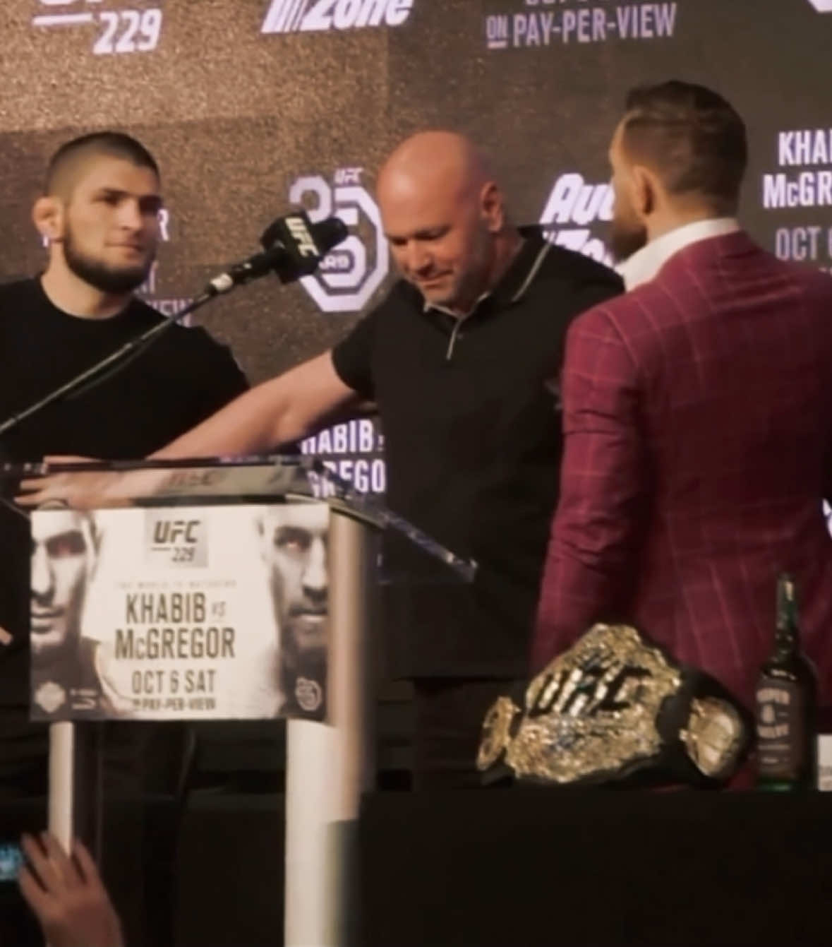 Conor Mcgregor 🇮🇪 vs Khabib Nurmagomedov 🇷🇺 #UFC #fyp #edit #khabibnurmagomedov #conormcgregor #fight #pressconference 