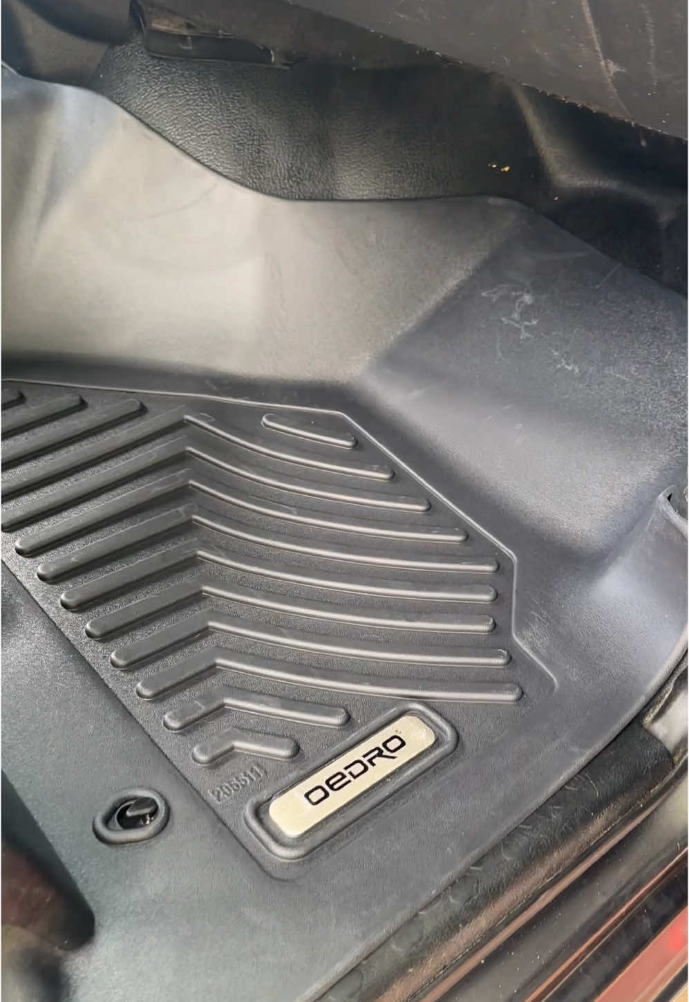 Alfombrillas OEDRO para Dodge Ram #oedrofloormats #joyofdrivingoedrofloormats #springtok #ecofriendlymaterials #tpe #fastshipping #caraccessories #autoparts #yitamotor #oedro #floormats #truckbedcover @Oedro 