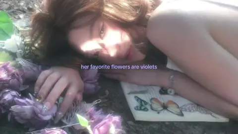 love flowers 🌺 #fyp #foryou #viral #flowers #violets #aesthetic 