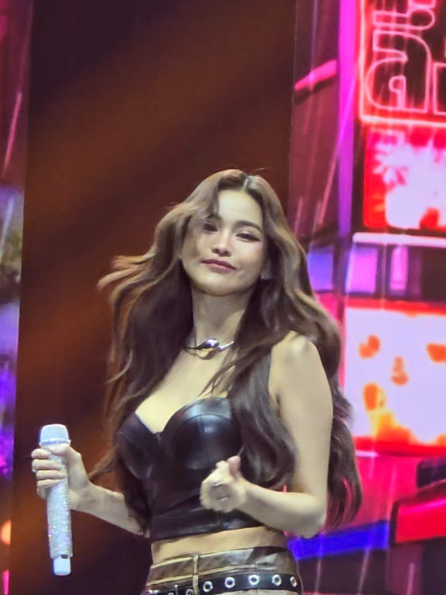 ดูได้ทั้งวัน มูฟดีมาก 😉🥰 #FinalMUBKK2025xENGFA  #อิงฟ้ามหาชน #EngfaWaraha 