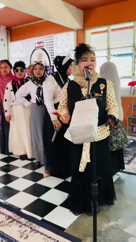 Mic Challenge Guru Ppuan