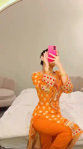 💃💃💃❤❤#foryou #foryoupage #viral #fyp #grow #growmyaccount #sad #tiktok #100k #trending #Romance #hot #girls #women #auntie #loveyou #pakistan #Romance #auntie #pakistan #nargisnaaz90 #afreenkhan26 #tayybadoll119 