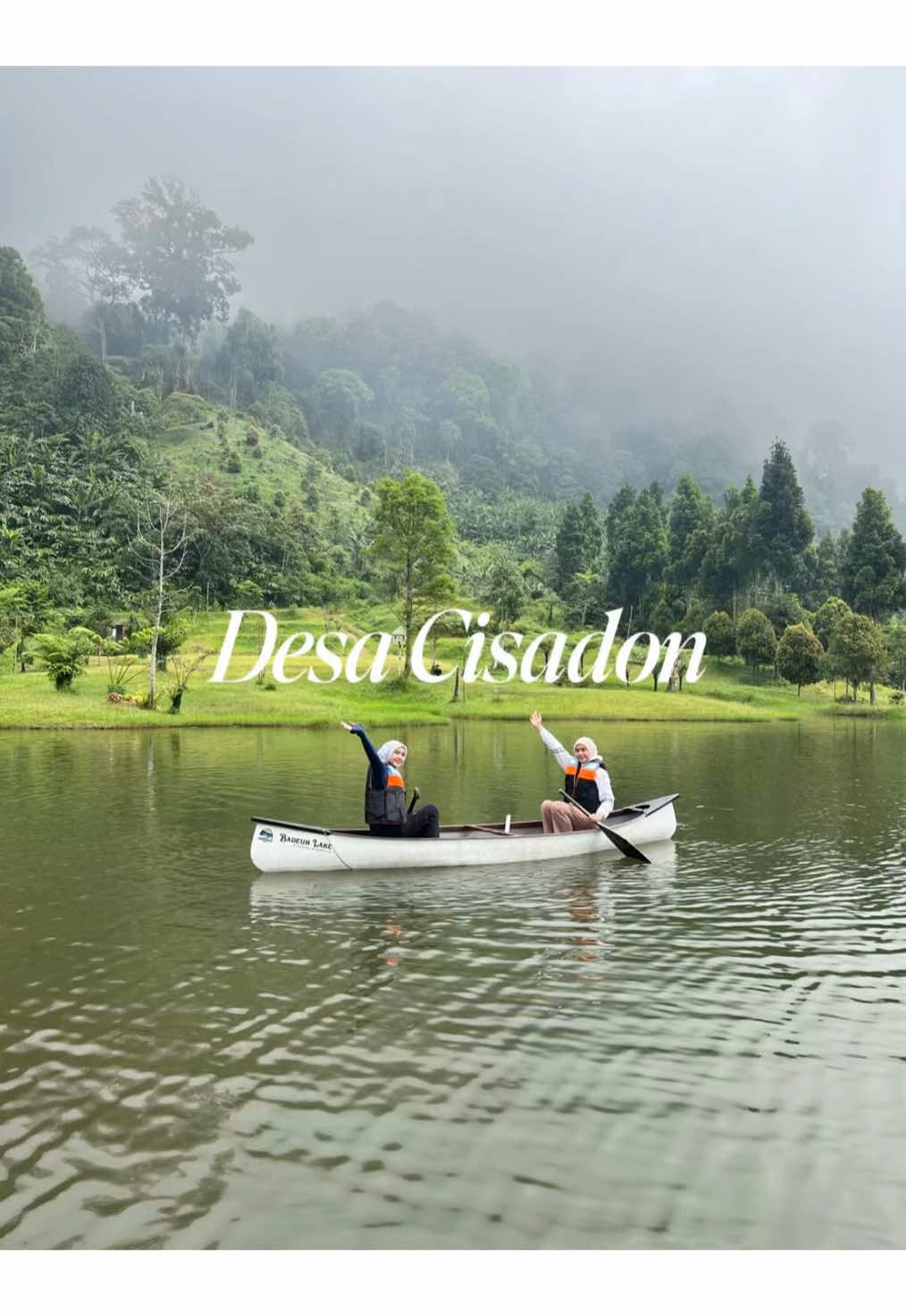 Buat pemula cocok bgtt tracking ke tempat inii!!🍃 #tracking #bogor #sentul #desacisadon #desacisadonsentul #travel #alam  