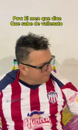 El man que dice saber de vallenato 