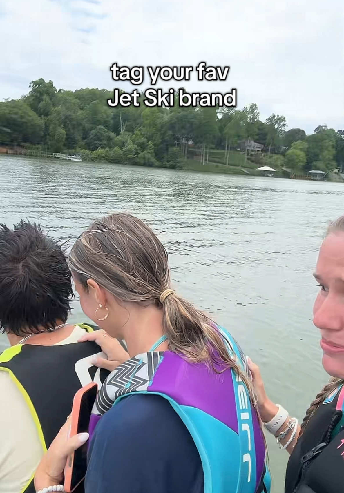 laughing but it’s not funny #saveus #twins #yamaha #kawasaki #seadoo 