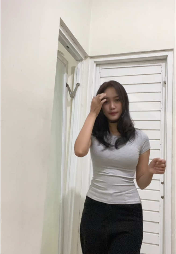 Body slim fit >>@Jasmine 