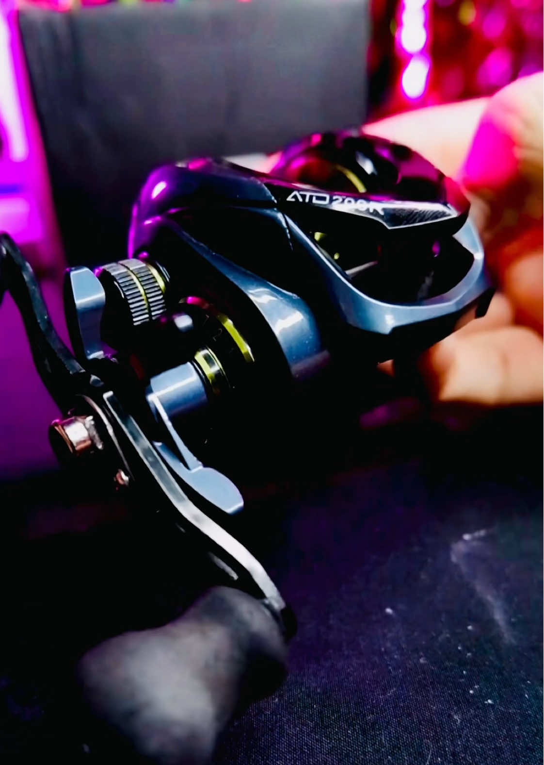 DAIWA ATD200 รอกตกปลา ตีเหยื่อเบา #รอกตกปลา #รอกตีเหยื่อเบา #รอกเบส  #รอกหยดน้ํา  #Daiwa #atd #atd200 #อุปกรณ์ตกปลา #เครื่องมือตกปลา 