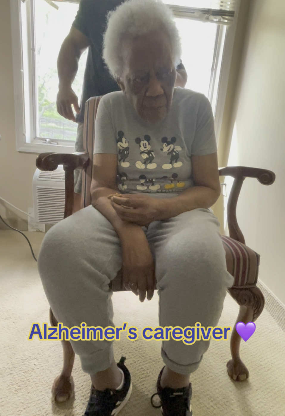#alzheimerssupport #caregiversoftiktok #alzheimerscaregiver #lifeasacaregiver #caregiver 