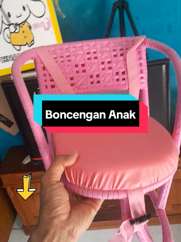 Bahan dr rotan g ribet² gendong anak lg..!!#fyp #fypシ゚ #bangku #bangkuanak #bangkurotan #bangkurotansintetis #bangkumotor #dudukananak #rotan #boncengananak #boncenganrotan 