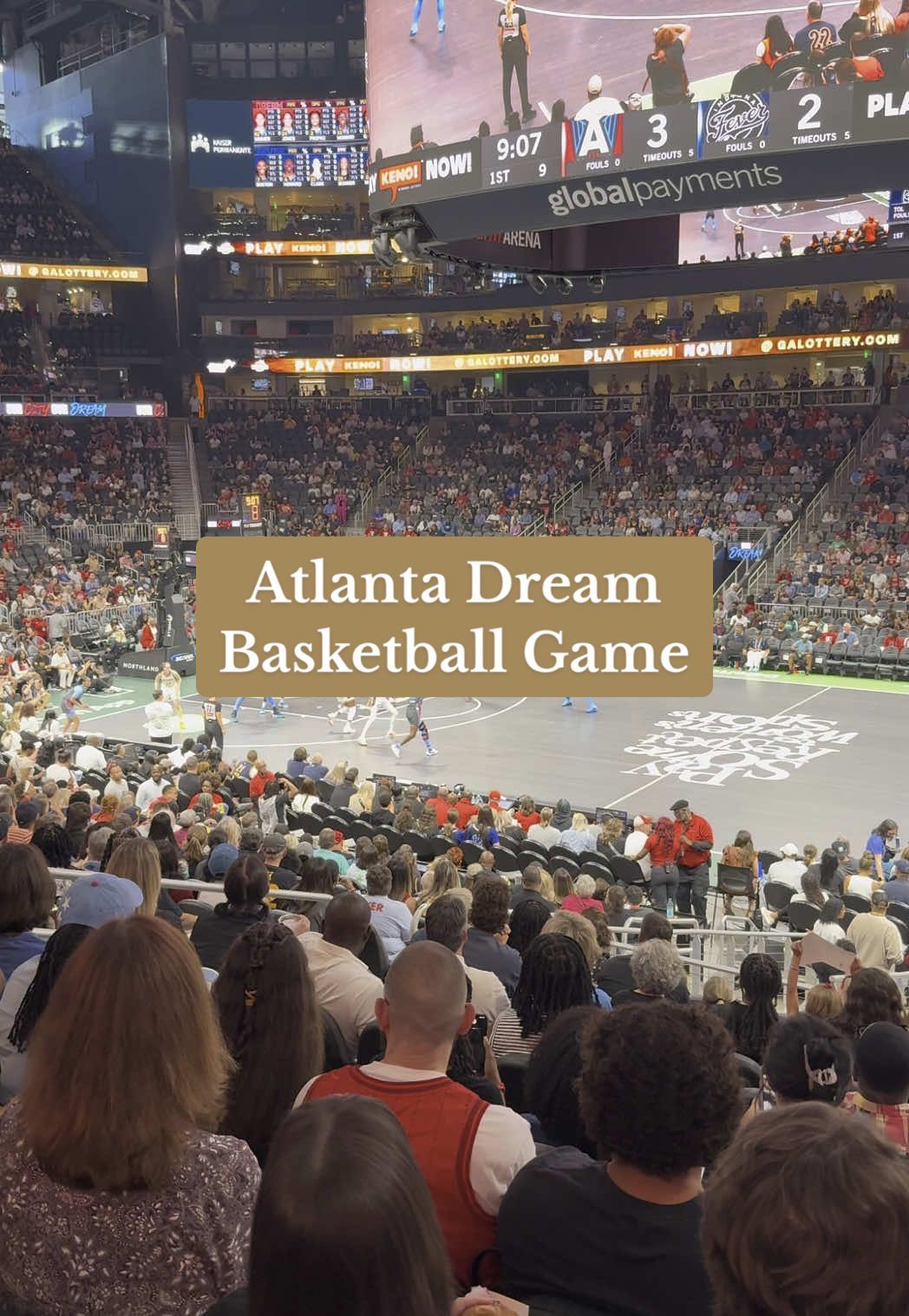 Support women sports! #atlantadream #wnbagame #womensbasketball #wnbaisback #basketballgame #datenight #dateideas 