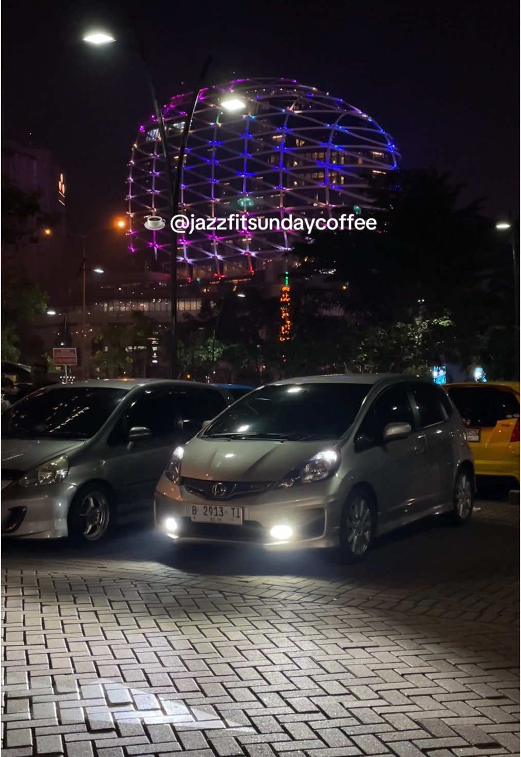 Kemarin di jazzfitsundaycoffee #honda #jazz #fit #jazzge8 #ge8 #gk5 #gd3 #jdm #fyp #hondajazz #jazzrs #hondafit #ge8_indonesia #ge8modifikasi 