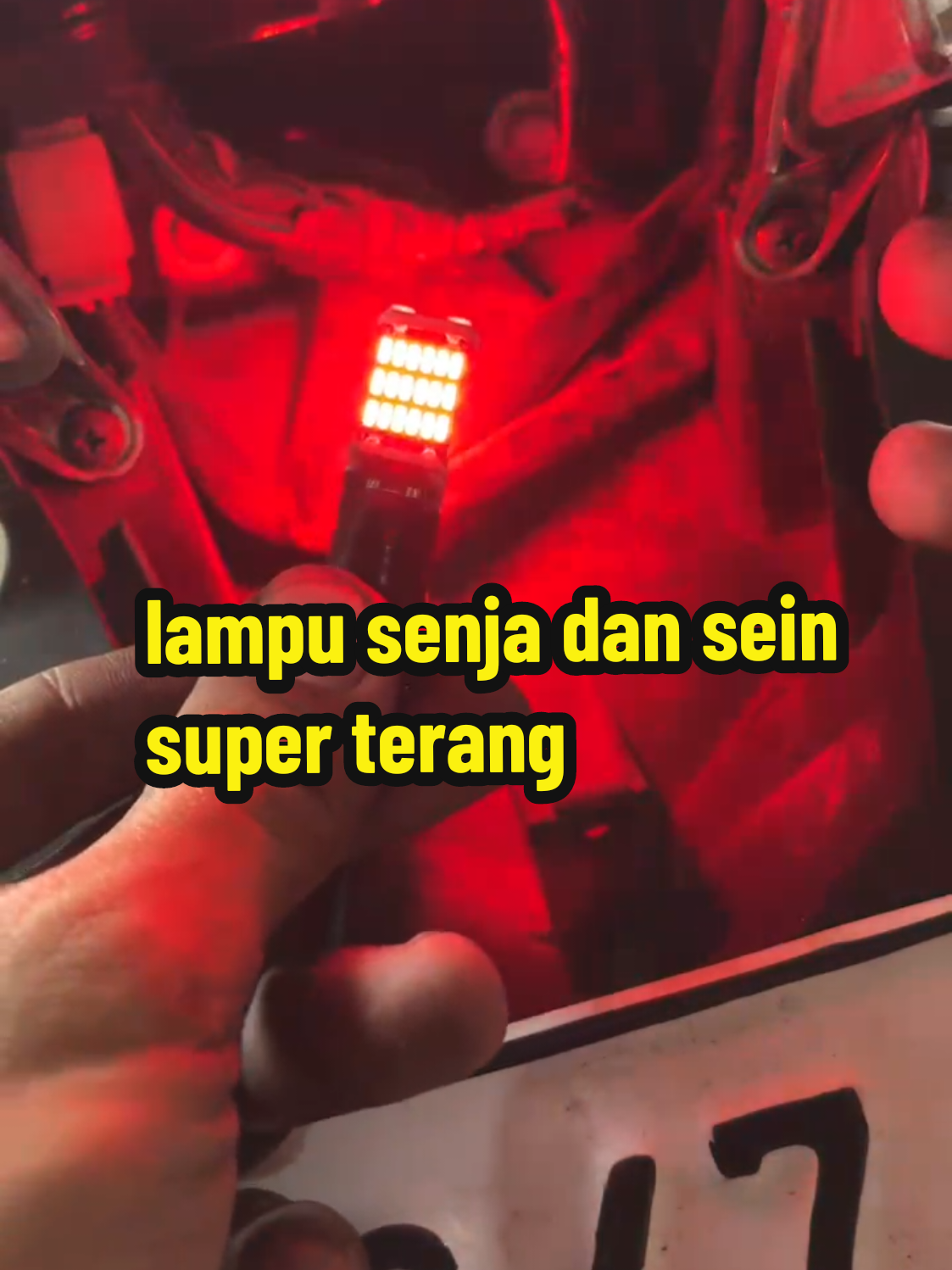 lampu senja dan sein Dajjal super terang #led #lampu #lampuvariasi #lampusein #lampumotor #lampuvariasimotor #lampusenja 