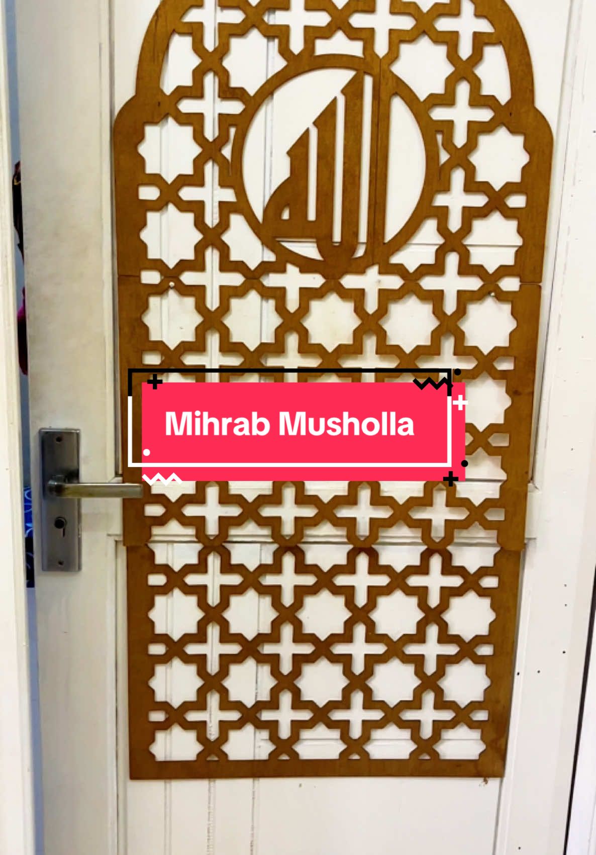 Yang mau Ruang sholat nya gak polosan aja bisa dipakein ini nih jadi makin Aesthetic pasti nya.. #mihrab #kaligrafi #walldecor 