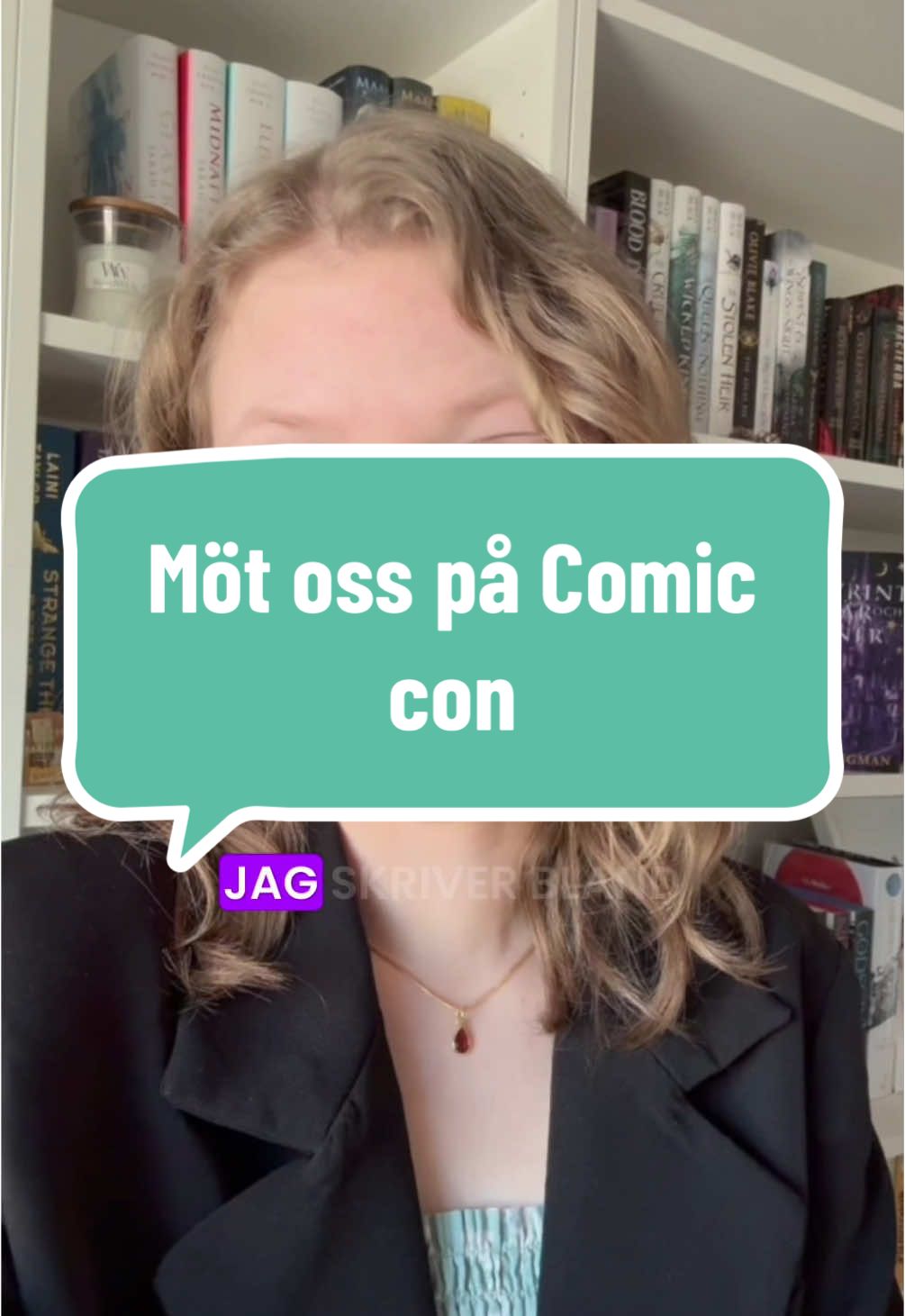Det här får ni bara inte missa 👀🔥 På @Comicconstockholm kliver Booktokaren @Lillina reads 📚🐉❤️ ihop med våra författare @Författare Stina Rundqvist och @Linnéa✨| Author upp på scenen Heroes Talk för att snacka Romantasy & BookTok!  1 juni kl 12! Missa inte det 😍🥳 #comiccon #swedishbooktok #booktoksweden #svenskabooktok #booktoksverige #romantasy 