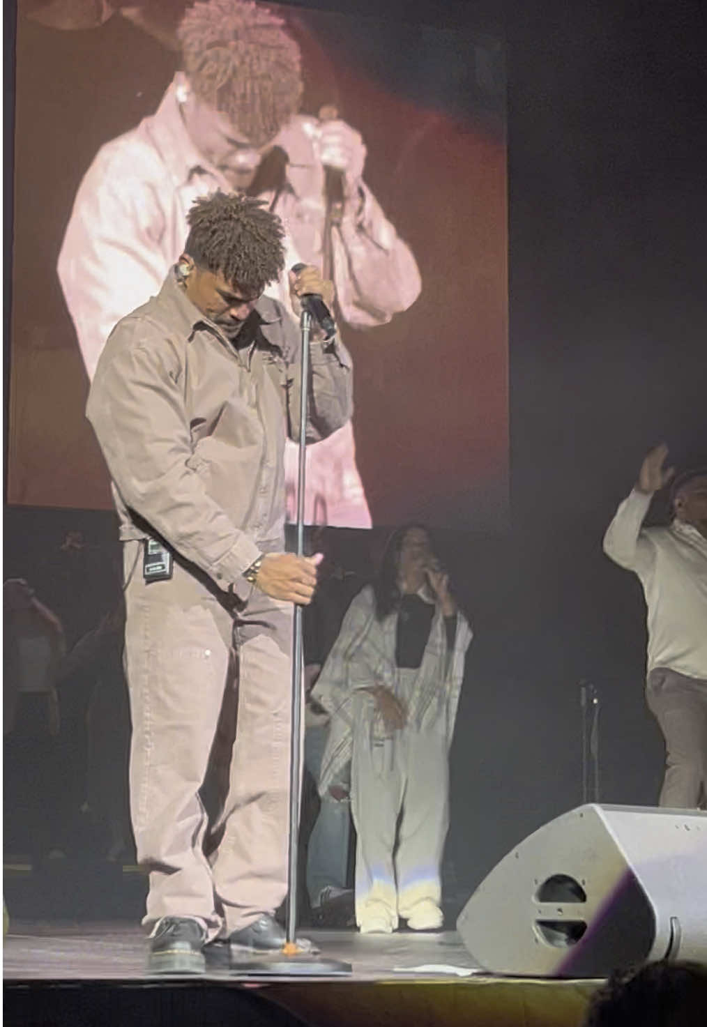 La Tierra Canta - Barak  “La tierra canta El cielo adora Y todos gritan Que Tú eres santo” @GRUPO BARAK @Roberts Green #diosfuertetour2025 #barak #godisgood #barak 