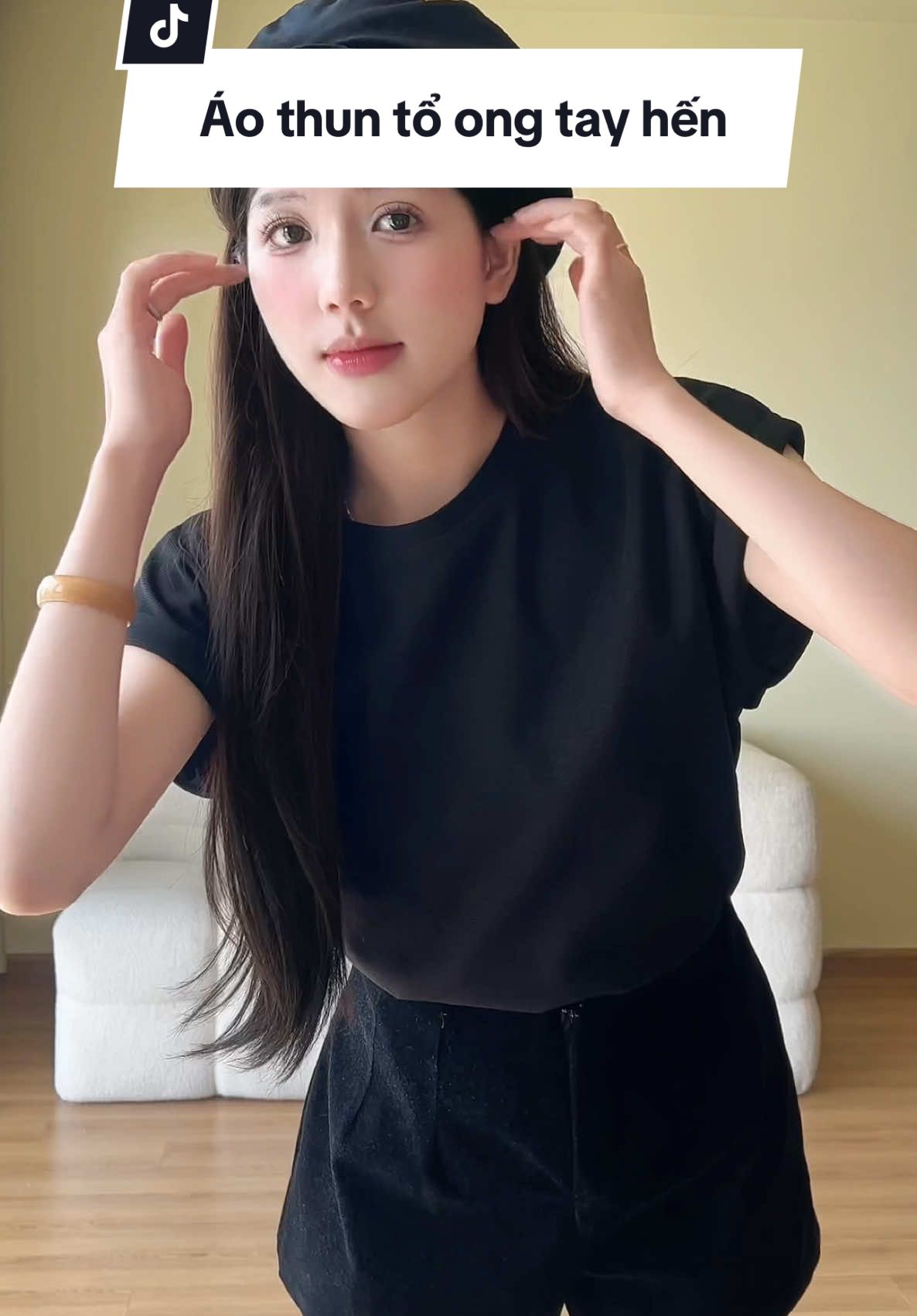 Tổ ong chưa bao giờ hết hot lunn í. Basic dễ mặc cực kỳ #xuhuong #xuhuongtiktok #trend #mihohouse 