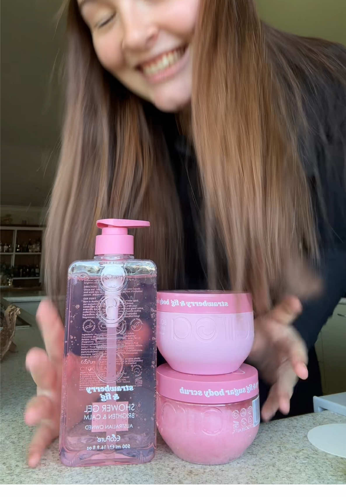 thankyou! @ciroabeauty can’t wait to use these🩷🍓🫧 #fyp #viral #bodywash #skincare #showerroutine #skincareroutine #health #beauty #pr #prpackage #microinfluencer #creatorsearchinsights #zxycba #xzyabc #australia #haul 
