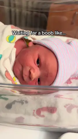 #onthisday #newborn #baby #babiesoftiktok #breastfeeding #lol 