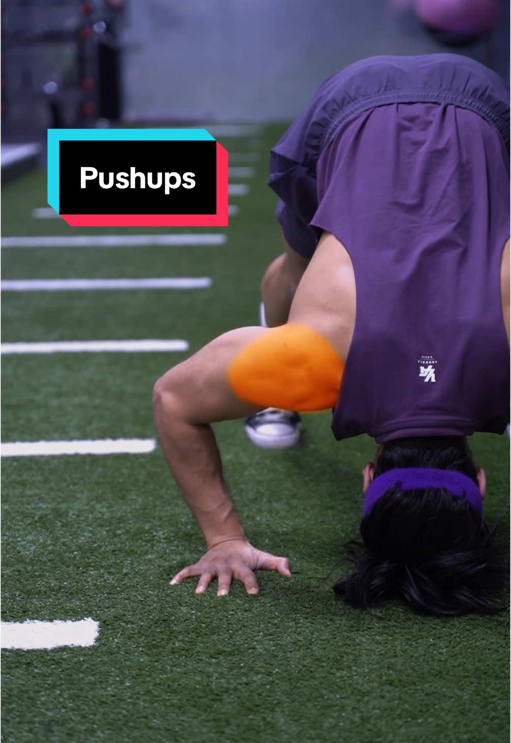 Pushups: Know The Difference ⚠️ . 3 Pushup Variation to Train Each Muscle Group for your Arms. When performing Diamond/Close Grip Pushups, this will emphasize your Triceps. ✅ When performing Wide Grip Pushups, this will emphasize your Chest. ✅ Lastly, when performing Pike Pushups, this will emphasize your Shoulders. ✅ Save this for next time you do Pushups. 💪🏽 Keep crushing it warriors . #chest #pushups #tríceps 
