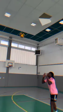 cobain combonya kalo ada yg bisa 🤪💥 #volley #volleyballplayer #voliindo #volleyballworld #volitarkam #voliasik #boykavolleyball 