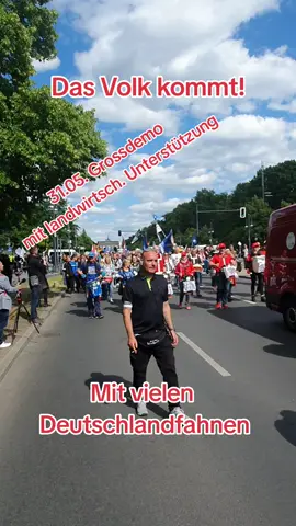 tiktok.com/@michael.hetzel.af https://www.youtube.com/@Michael31nrw2 http://t.me/rheinmainstehtaufkanal https://www.facebook.com/share/4ohFCVuJBuvGcfK2/ https://x.com/rheinmainsteht?t=3lU-XnSxQ6BiNfmltB6sog&s=09 #foryou #viral #dorfkind #politik #ampel #foryourpage #ARD #zdf #medien #deutschland #ampel #fyp #klima #rki #demokratie #ukraine #russia #krieg #wiesbaden #frankfurt #aschaffenburg #darmstadt #musk #weidel #afd #cdu #fürdich #fyy #fyyyyyyyyy #viral #viralvideo #linke #spd #wahlen #terror #selensky #trump2020 #trump2024 #ukraine #krieg #frieden