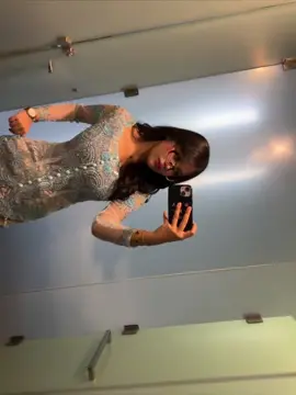 L bathroom lighting
