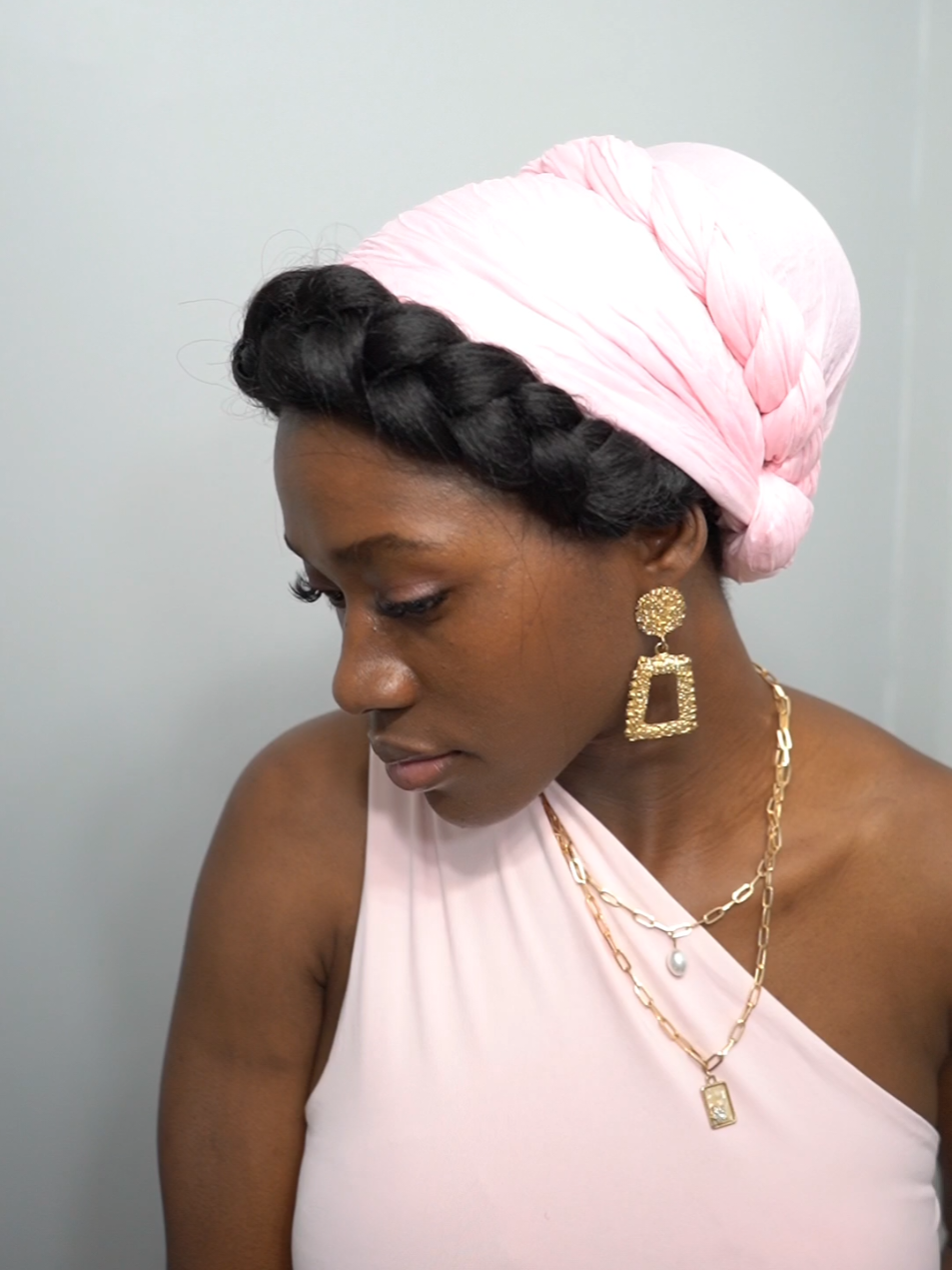 headwrap tutorial #easyhairstyles #headwrapstyle #headwrap #DIY #scarftutorial #turbanstyle 